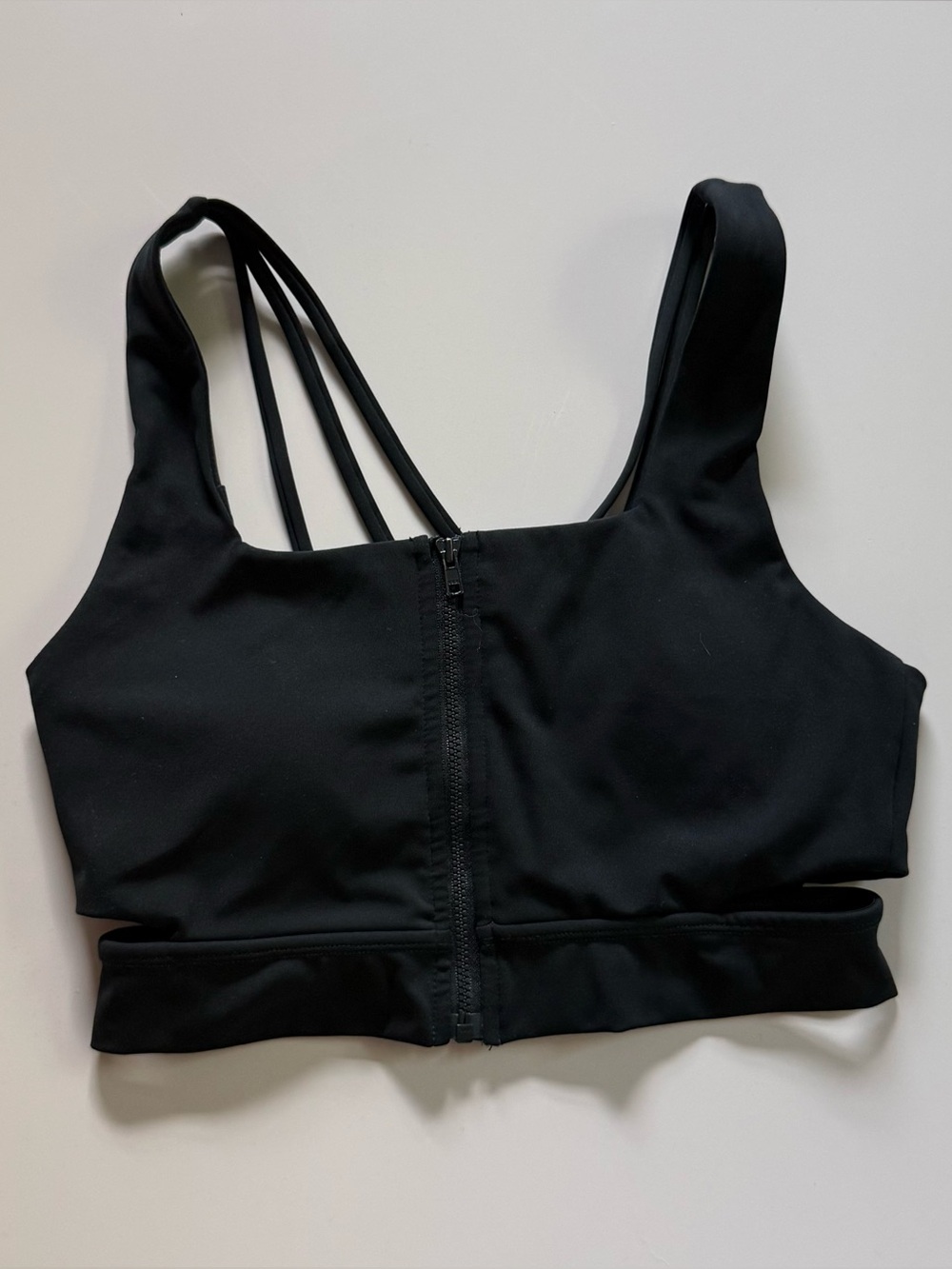 Buffbunny Blizzard Zip up Sports Bra - Picture 4 of 4
